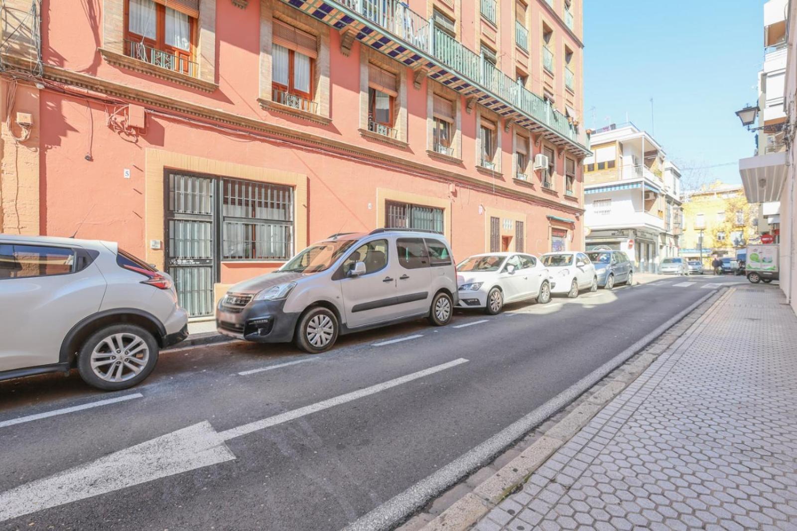 Apartment Becquer