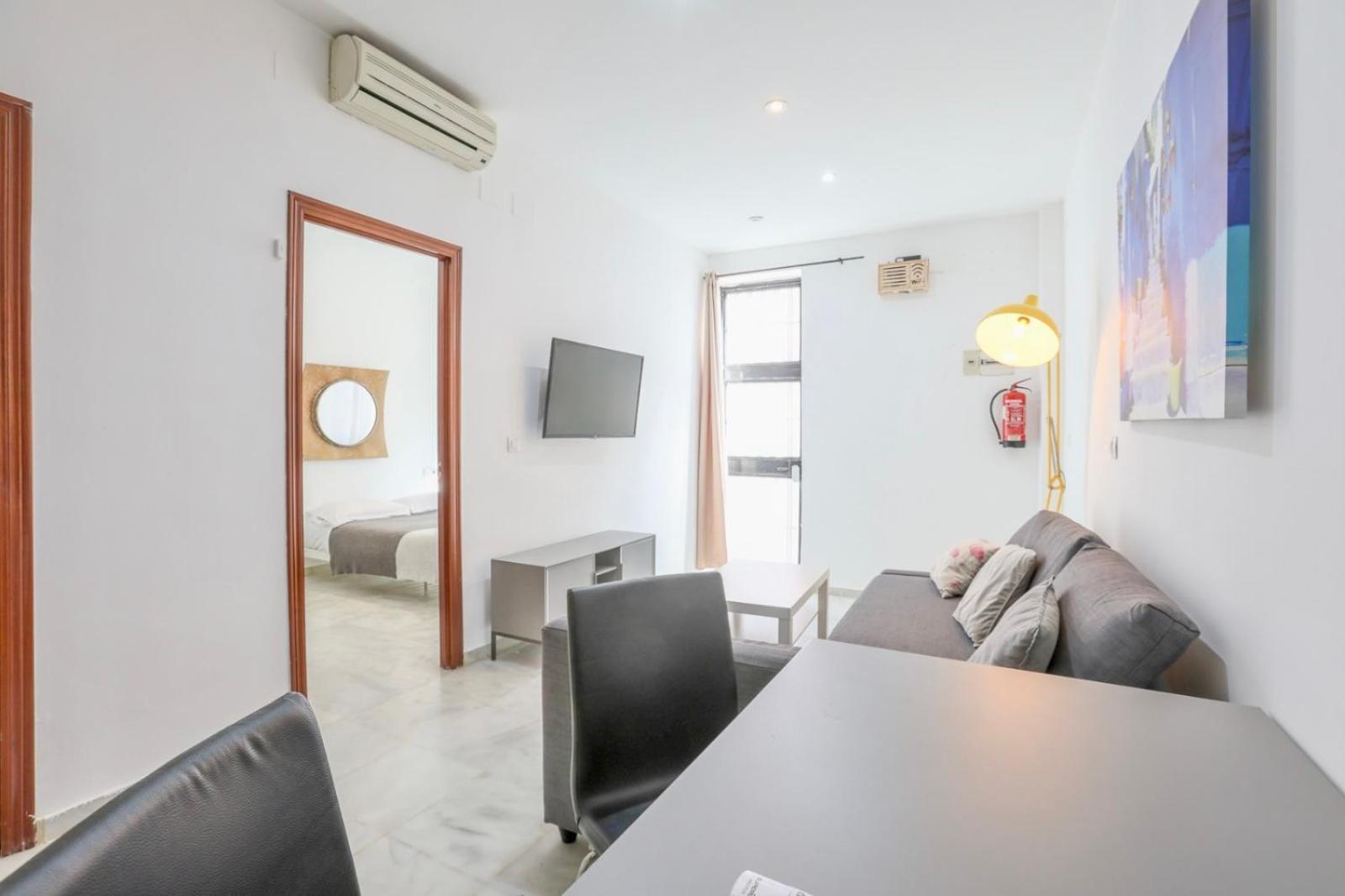 Apartment Becquer